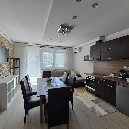 Apartmán Panorama Wellness Apartman Siófok